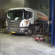 Installation works in road fuel tanker